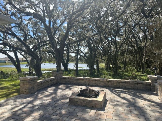 10931 FALLON HAZE CIR, San Antonio, FL 33576