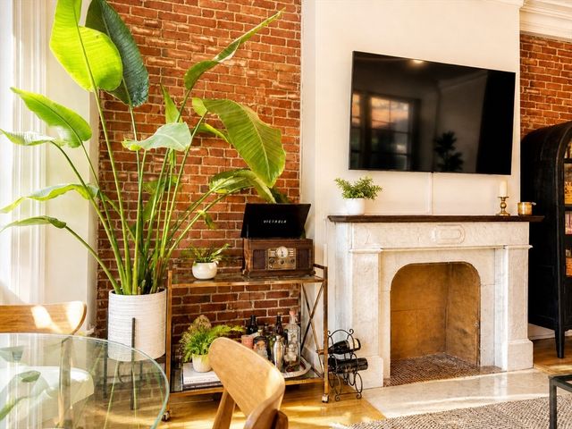 524 Columbus Ave 3, Boston, MA 02118