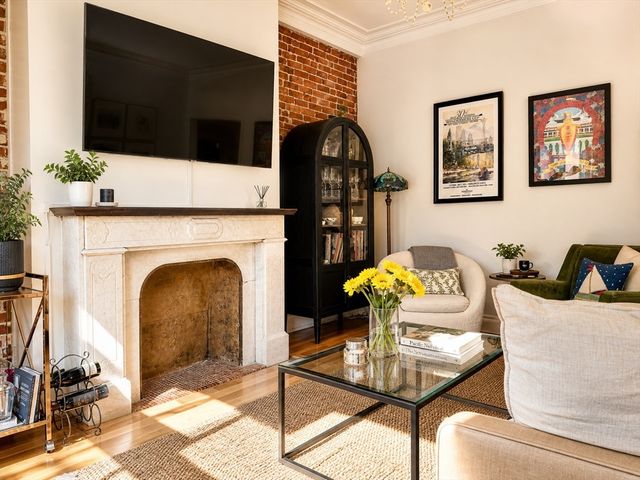 524 Columbus Ave 3, Boston, MA 02118