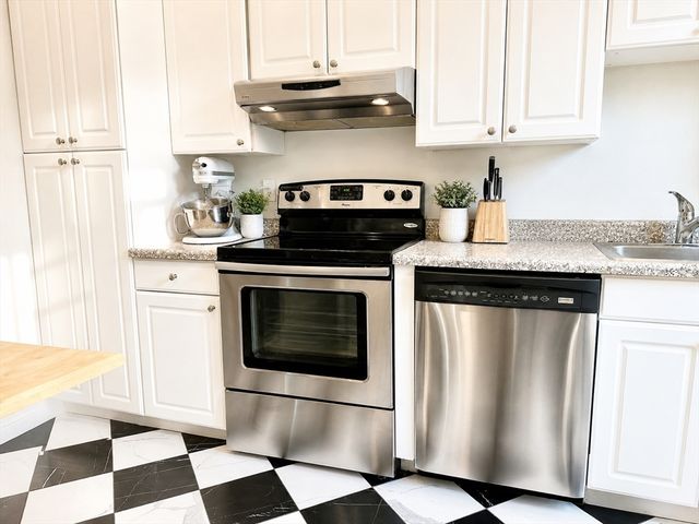 524 Columbus Ave 3, Boston, MA 02118