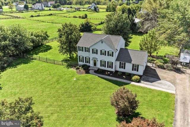 822 WATERWAY RD, Oxford, PA 19363