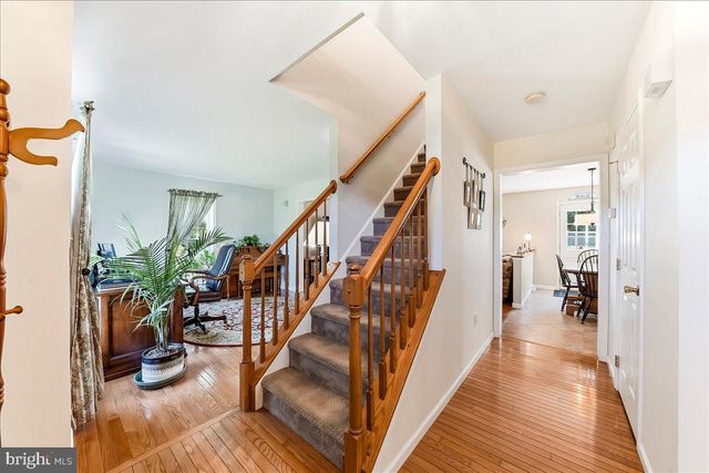 822 WATERWAY RD, Oxford, PA 19363