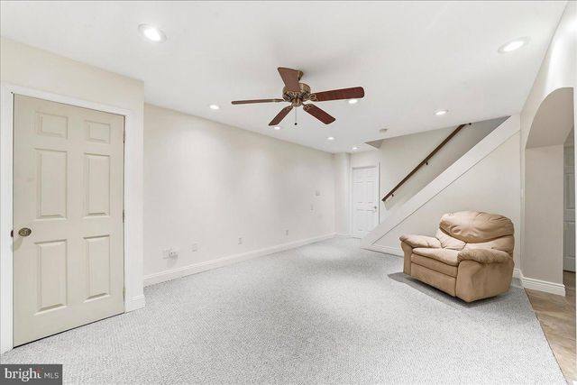 822 WATERWAY RD, Oxford, PA 19363