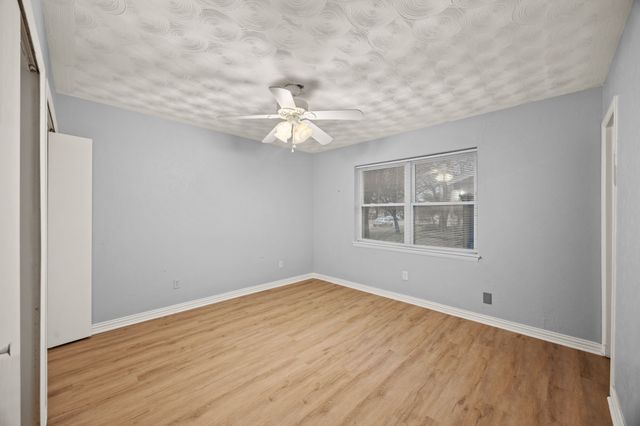 2438 Lasalle Drive, Irving, TX 75062