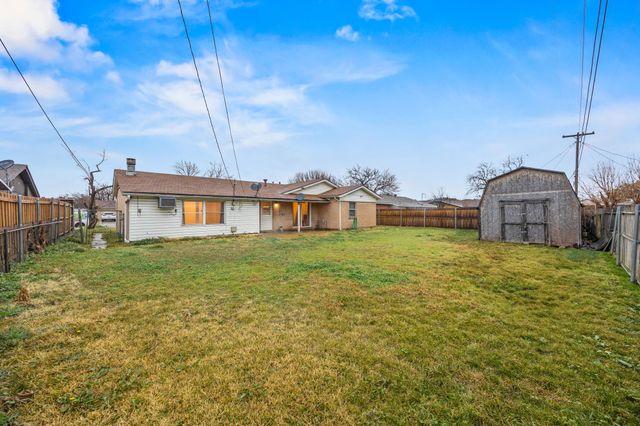 2438 Lasalle Drive, Irving, TX 75062