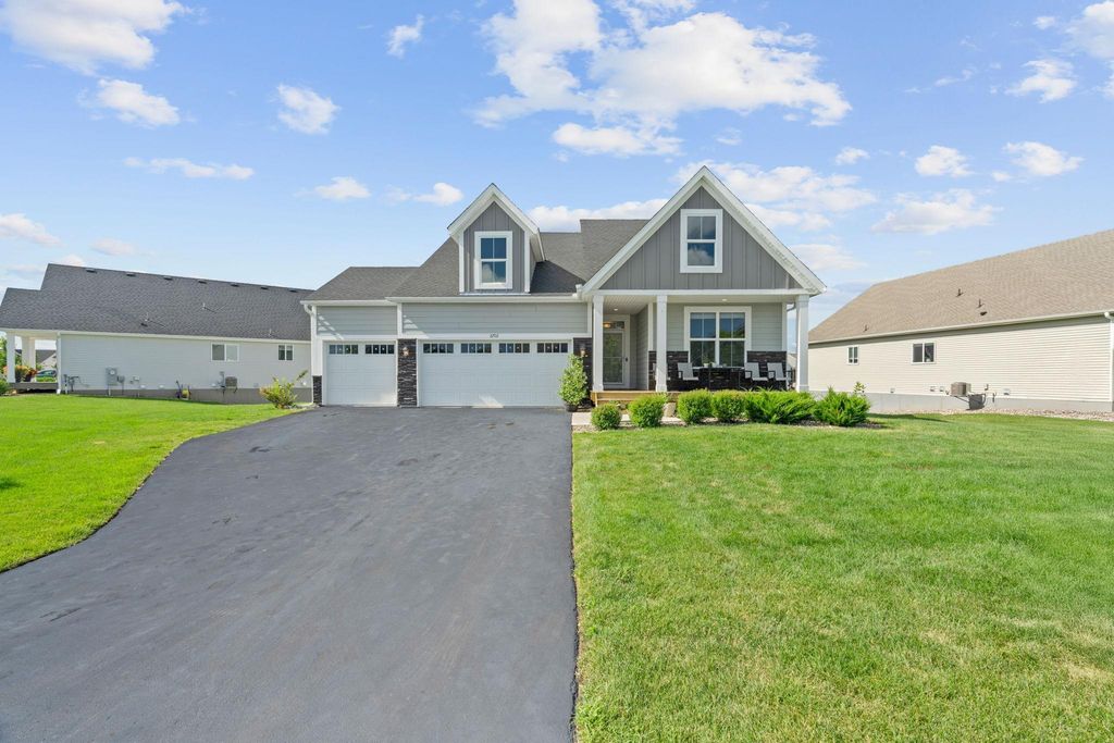 6702 92nd Bay S, Cottage Grove, MN 55016