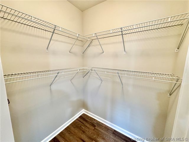 84 Union Avenue, Austin, IN 47102