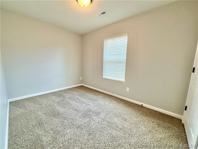 84 Union Avenue, Austin, IN 47102