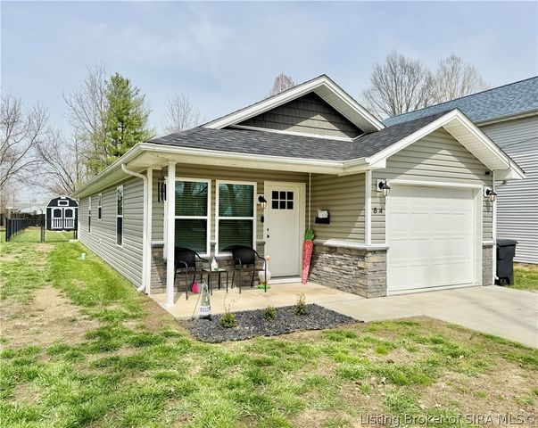 84 Union Avenue, Austin, IN 47102