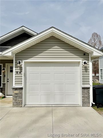 84 Union Avenue, Austin, IN 47102