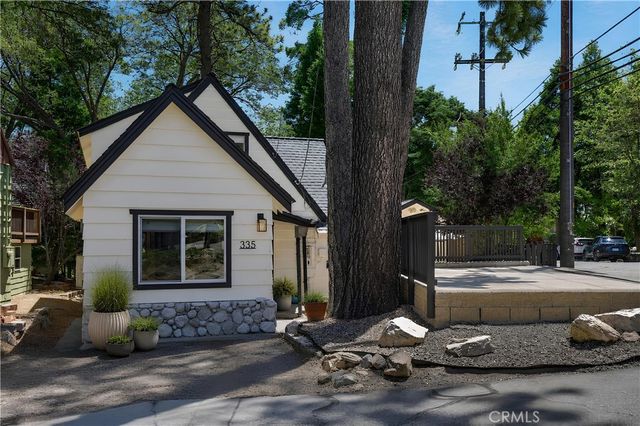 335 Oak, Lake Arrowhead, CA 92352