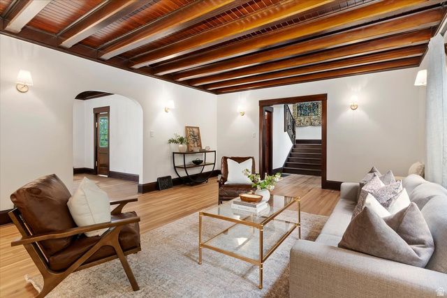 35 S HAXTON PL, Salt Lake City, UT 84102