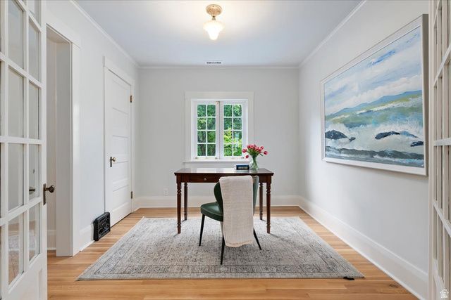 35 S HAXTON PL, Salt Lake City, UT 84102