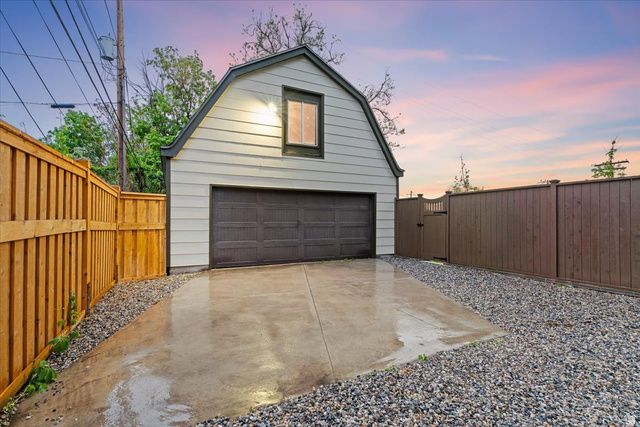 35 S HAXTON PL, Salt Lake City, UT 84102