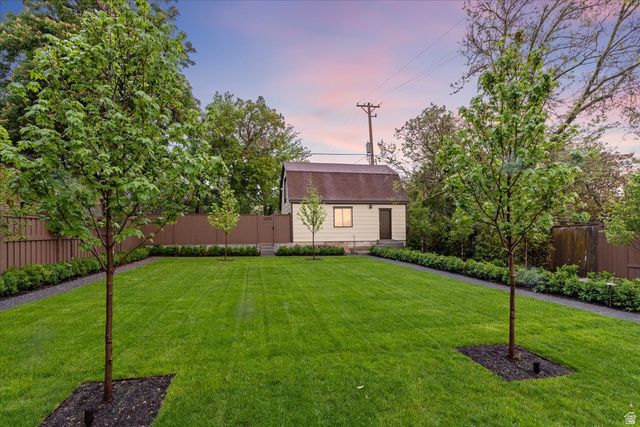 35 S HAXTON PL, Salt Lake City, UT 84102