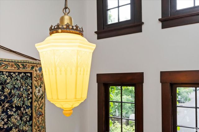 35 S HAXTON PL, Salt Lake City, UT 84102