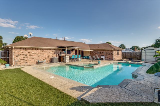 116 Curtis Lane, Quinlan, TX 75474