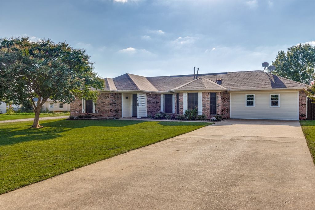 116 Curtis Lane, Quinlan, TX 75474