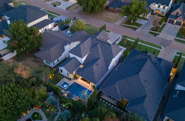 2729 W Country Club Drive, Oklahoma City, OK 73116