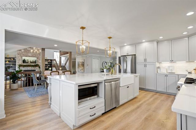 6140 Canyon Springs Place, Colorado Springs, CO 80918