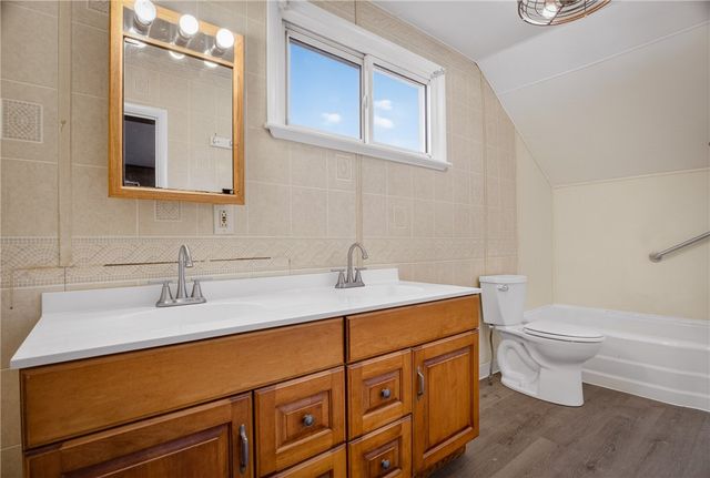 10 Brady Ave, City Of Washington, PA 15301