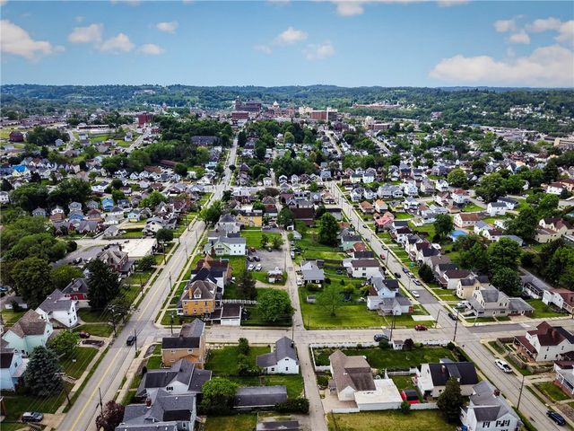 10 Brady Ave, City Of Washington, PA 15301