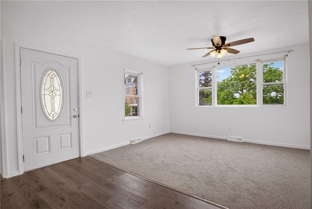 10 Brady Ave, City Of Washington, PA 15301