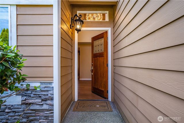 1006 167th Street SW, Lynnwood, WA 98037