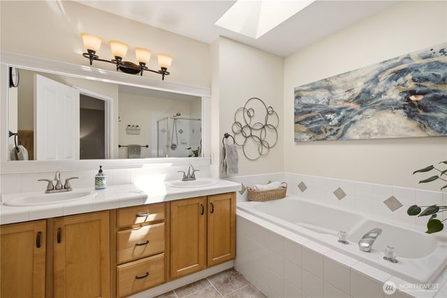 1006 167th Street SW, Lynnwood, WA 98037