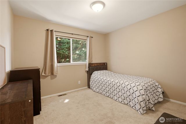 1006 167th Street SW, Lynnwood, WA 98037
