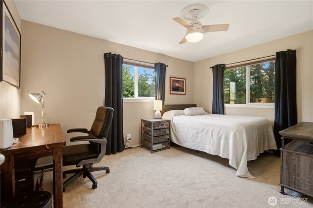 1006 167th Street SW, Lynnwood, WA 98037