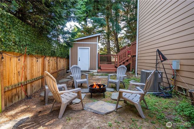 1006 167th Street SW, Lynnwood, WA 98037