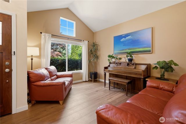1006 167th Street SW, Lynnwood, WA 98037
