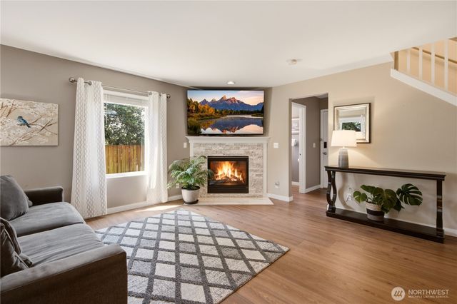 1006 167th Street SW, Lynnwood, WA 98037