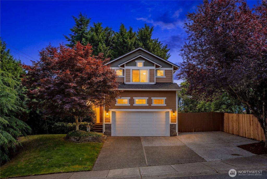 1006 167th Street SW, Lynnwood, WA 98037