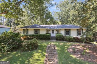 102 Hickory Drive, Peachtree City, GA 30269