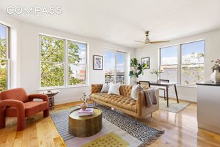 258 Richardson St Apt 3L, New York City, NY 11222