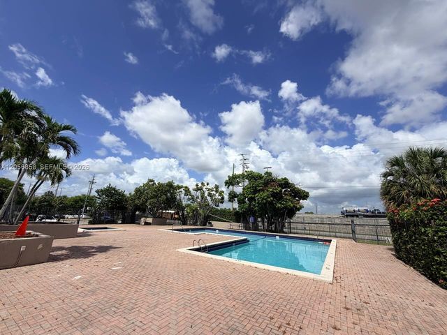 5775 W 20th Avenue 308, Hialeah, FL 33012