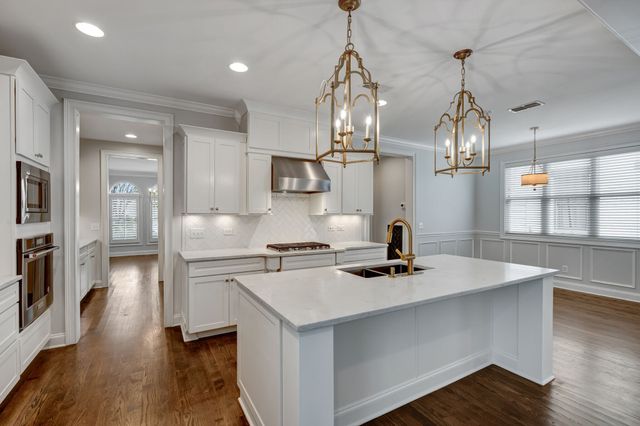 102 Fitzgerald St, Franklin, TN 37064