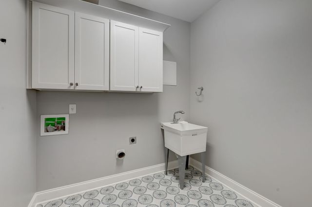 102 Fitzgerald St, Franklin, TN 37064
