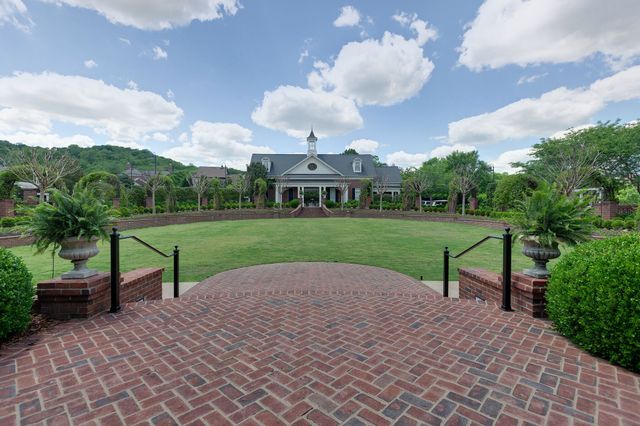 102 Fitzgerald St, Franklin, TN 37064