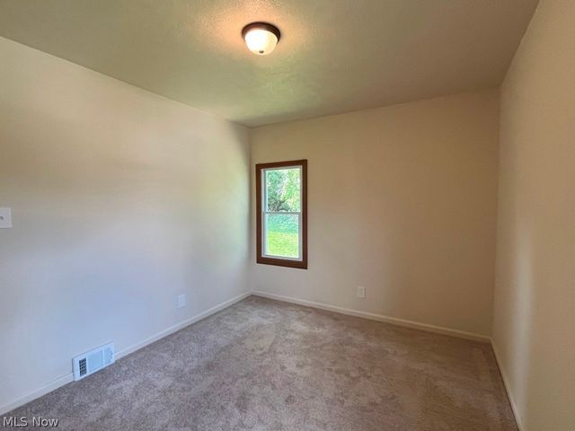 105 Church Street, Weirton, WV 26062
