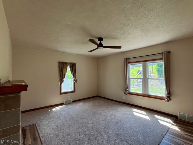 105 Church Street, Weirton, WV 26062