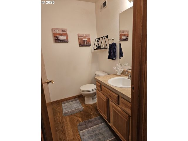 510 Ne YAMHILL St, Sheridan, OR 97378