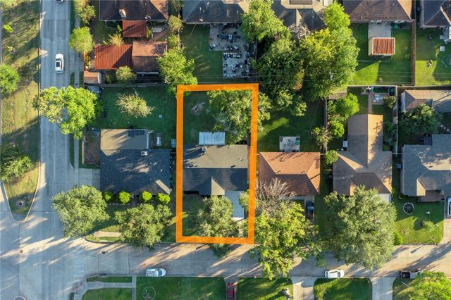 10907 Sharpview Drive, Houston, TX 77072