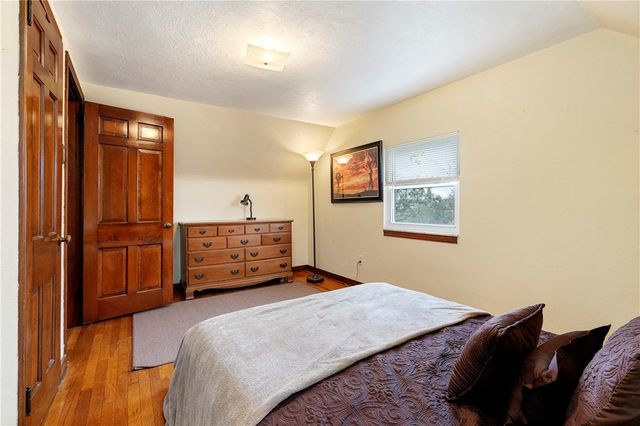 1425 Junior Drive, Baldwin Boro, PA 15227