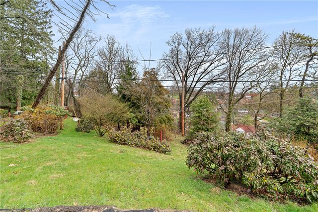 1425 Junior Drive, Baldwin Boro, PA 15227