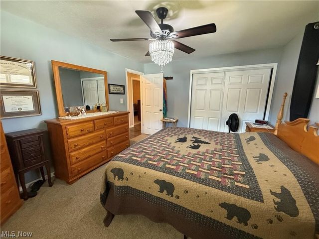 5981 Northview Drive, Seven Hills, OH 44131