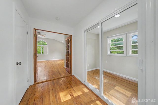 41 Montclair Avenue, Edison, NJ 08820