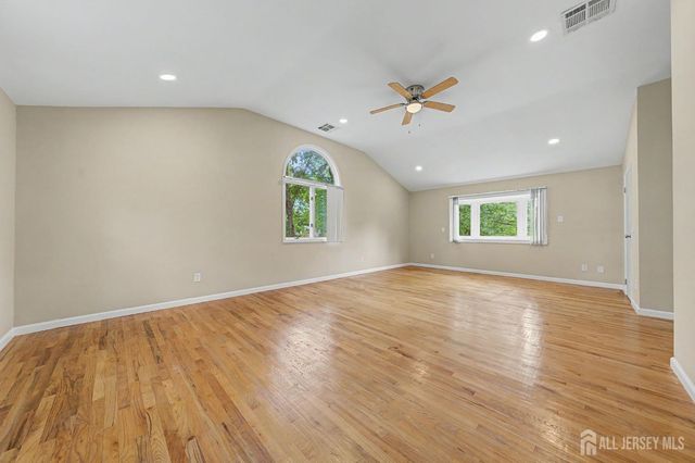 41 Montclair Avenue, Edison, NJ 08820
